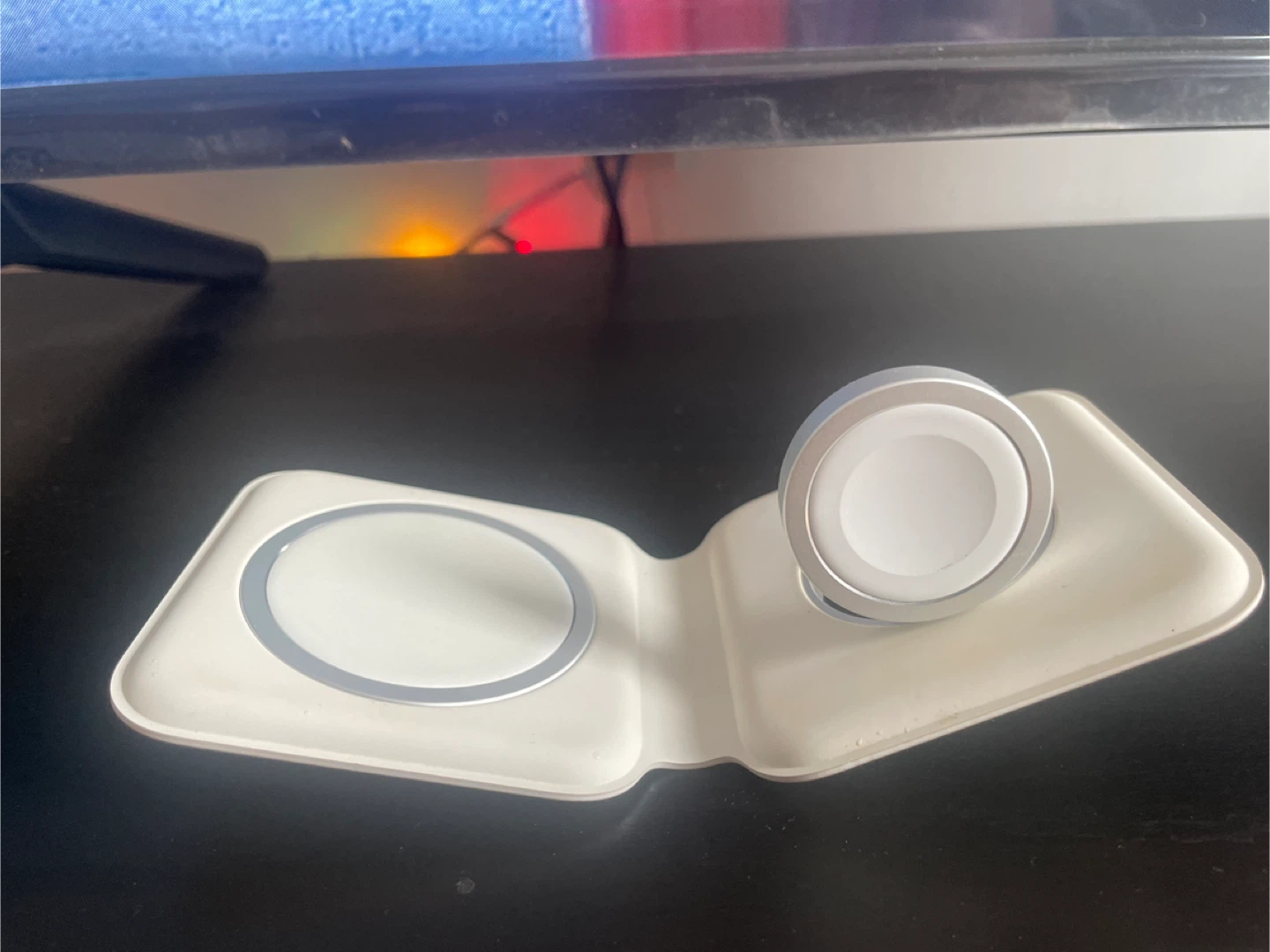 LAST MOVEOUT WEEK: Apple MagSafe Duo Charger