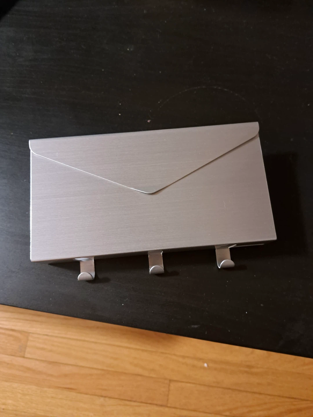 Silver Metal Mail Holder with 3 Hooks