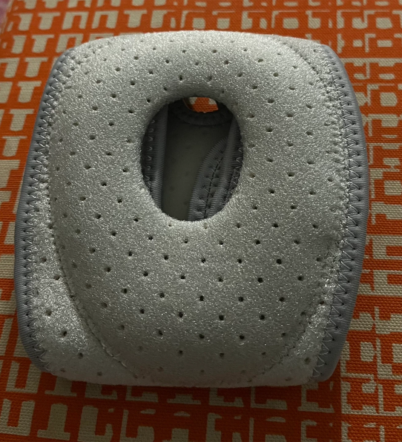 Neoprene Knee Brace with Patella Opening - photo 2