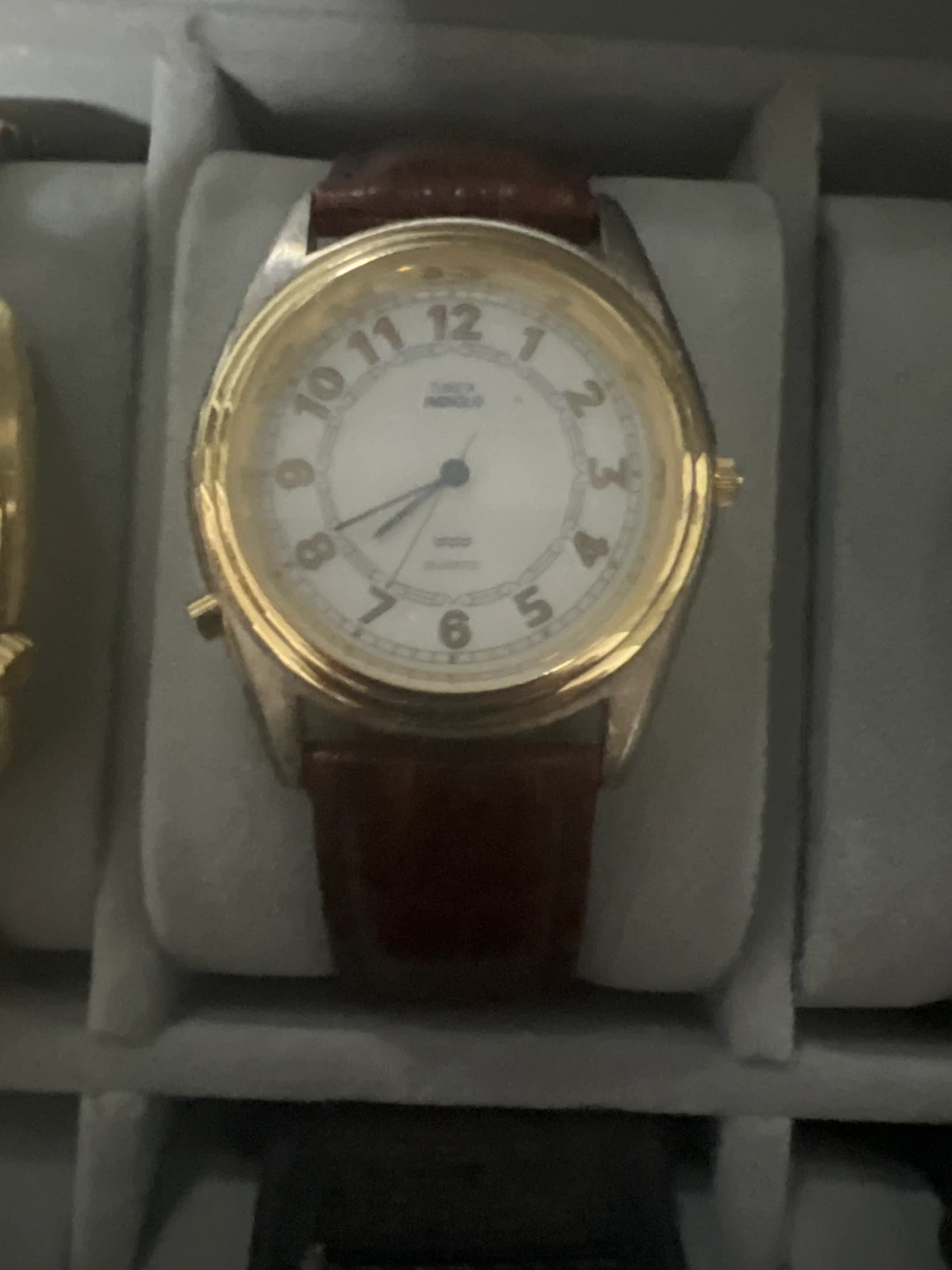 Timex Indiglo Quartz Watch - photo 2