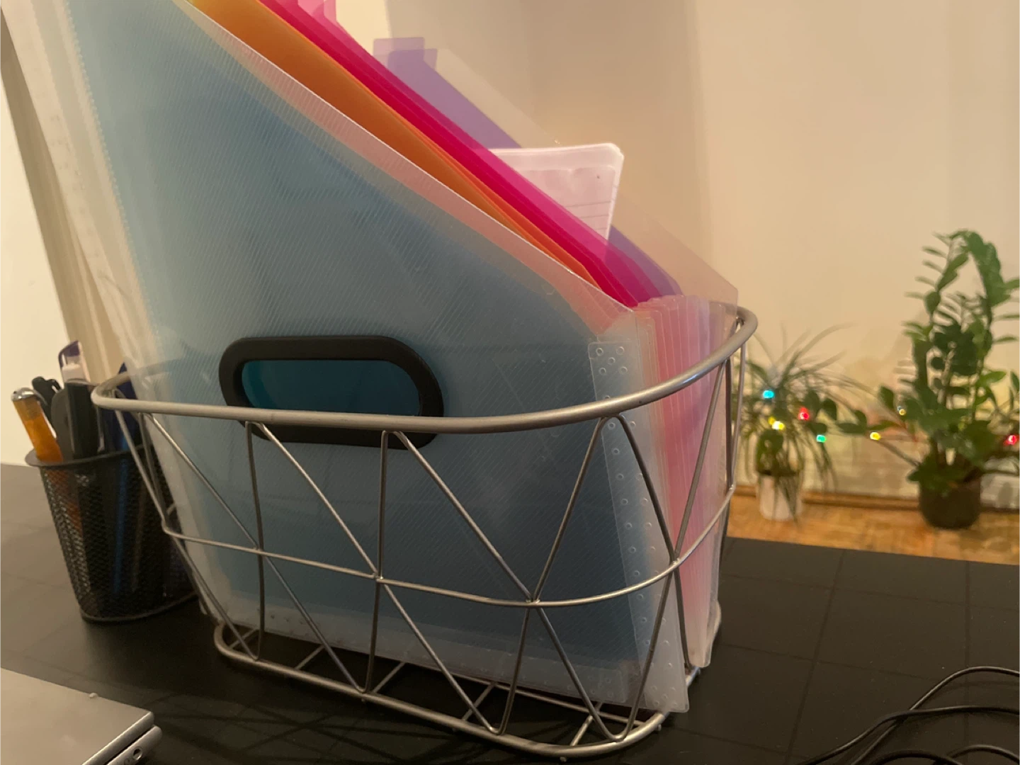 LAST MOVEOUT WEEK: Metal Desk Organizer + Pen Holder - photo 2