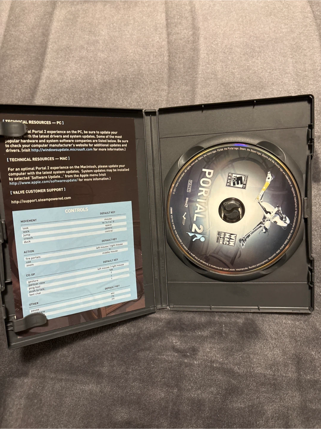 Portal 2 PC Game - photo 2