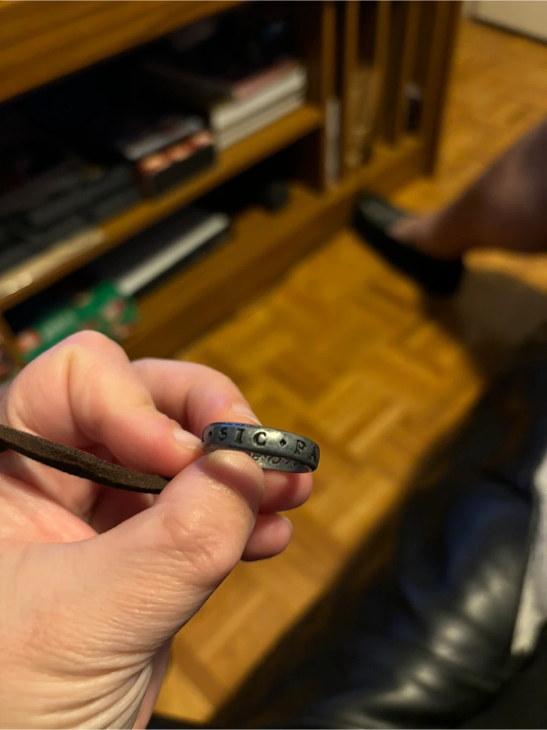 Nathan Drake uncharted ring