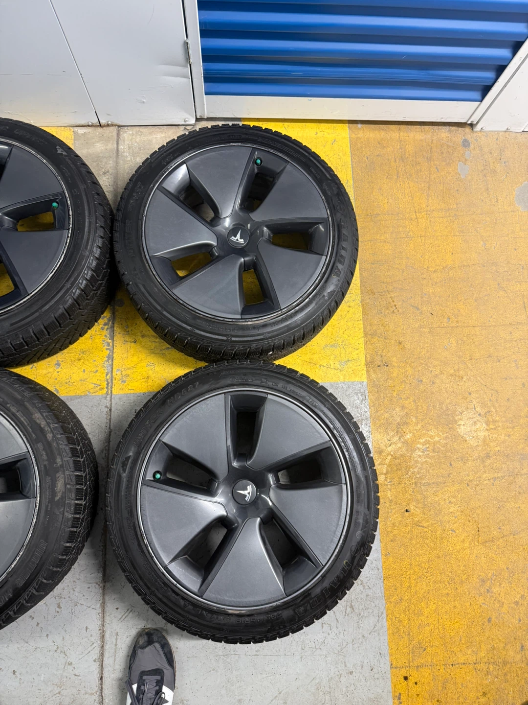 Tesla Model 3 Winter Tires & Rims 18” – 235/45R18 - photo 3