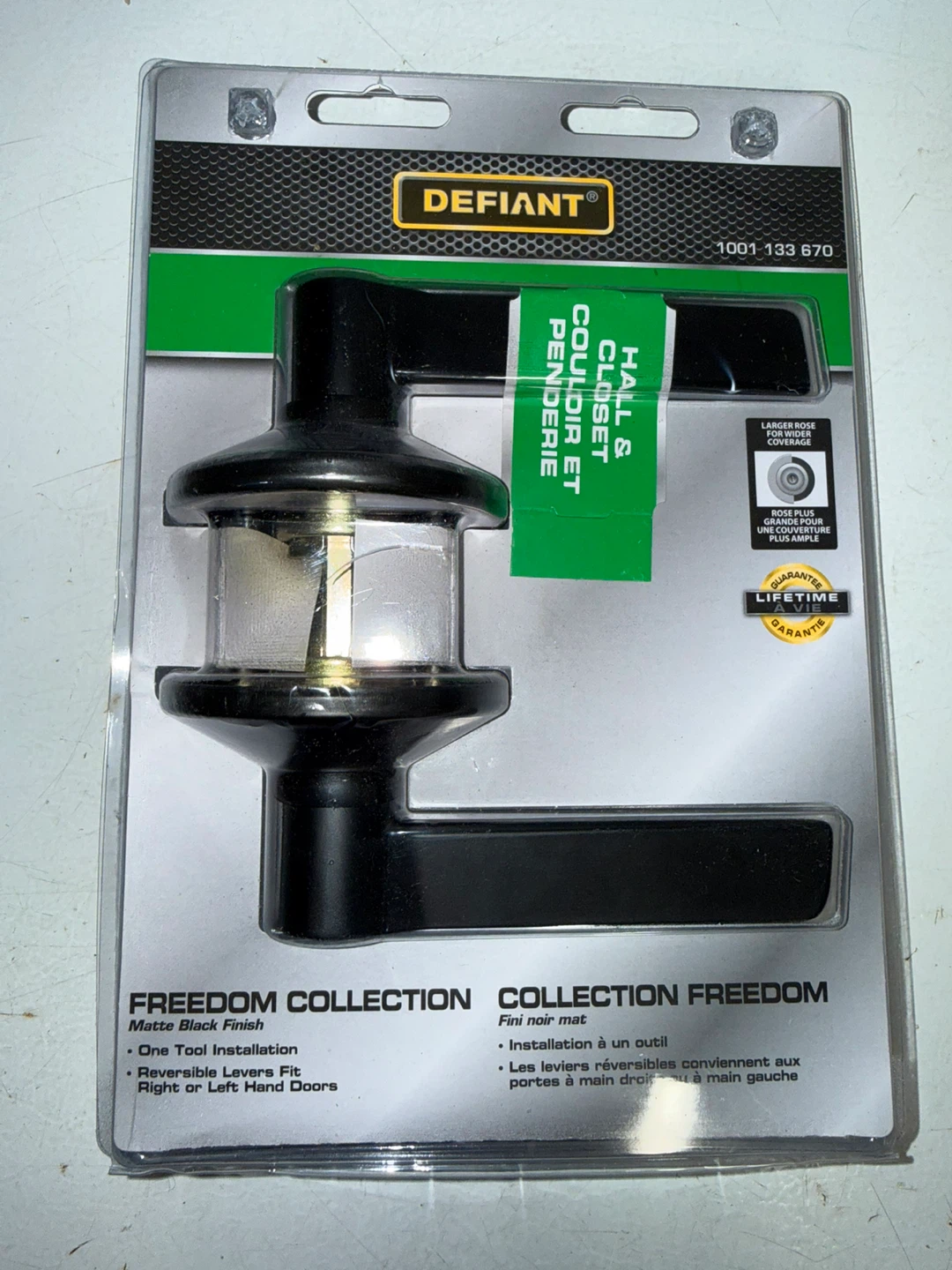 Defiant Freedom Collection Hall & Closet Lever Door Lock