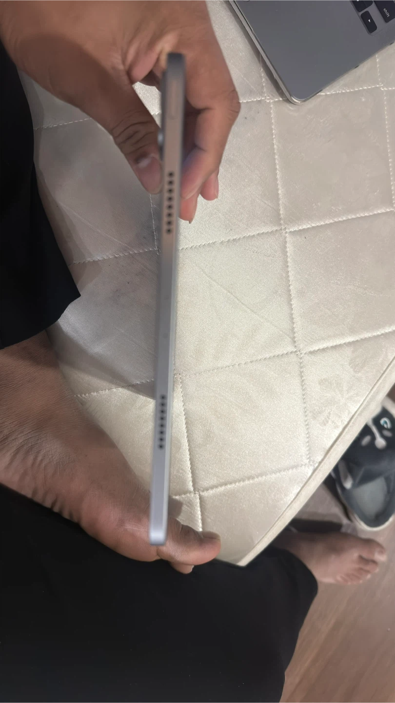 Apple iPad Pro 11-inch (4th Gen) M2 Chip 256GB - photo 3