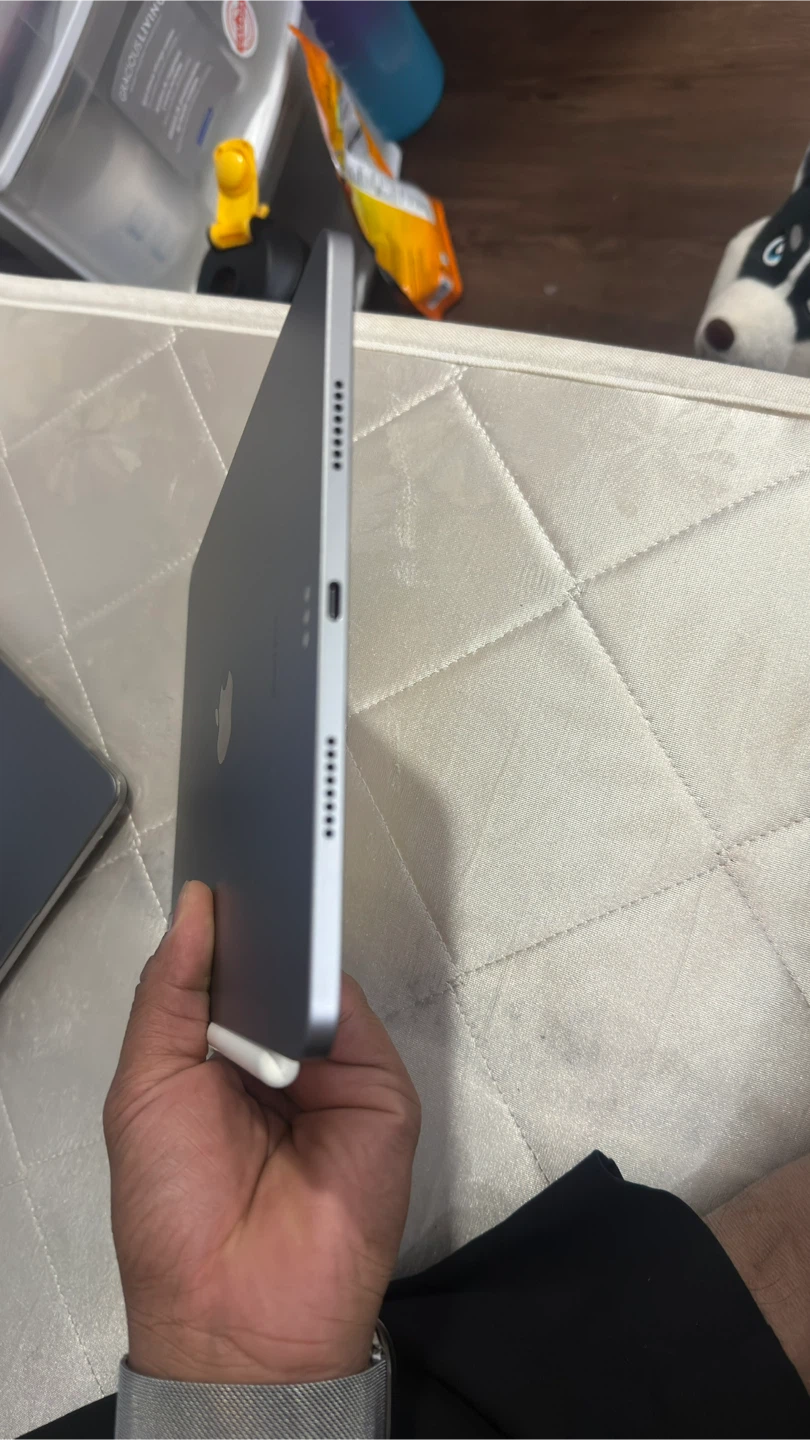 Apple iPad Pro 11-inch (4th Gen) M2 Chip 256GB - photo 5