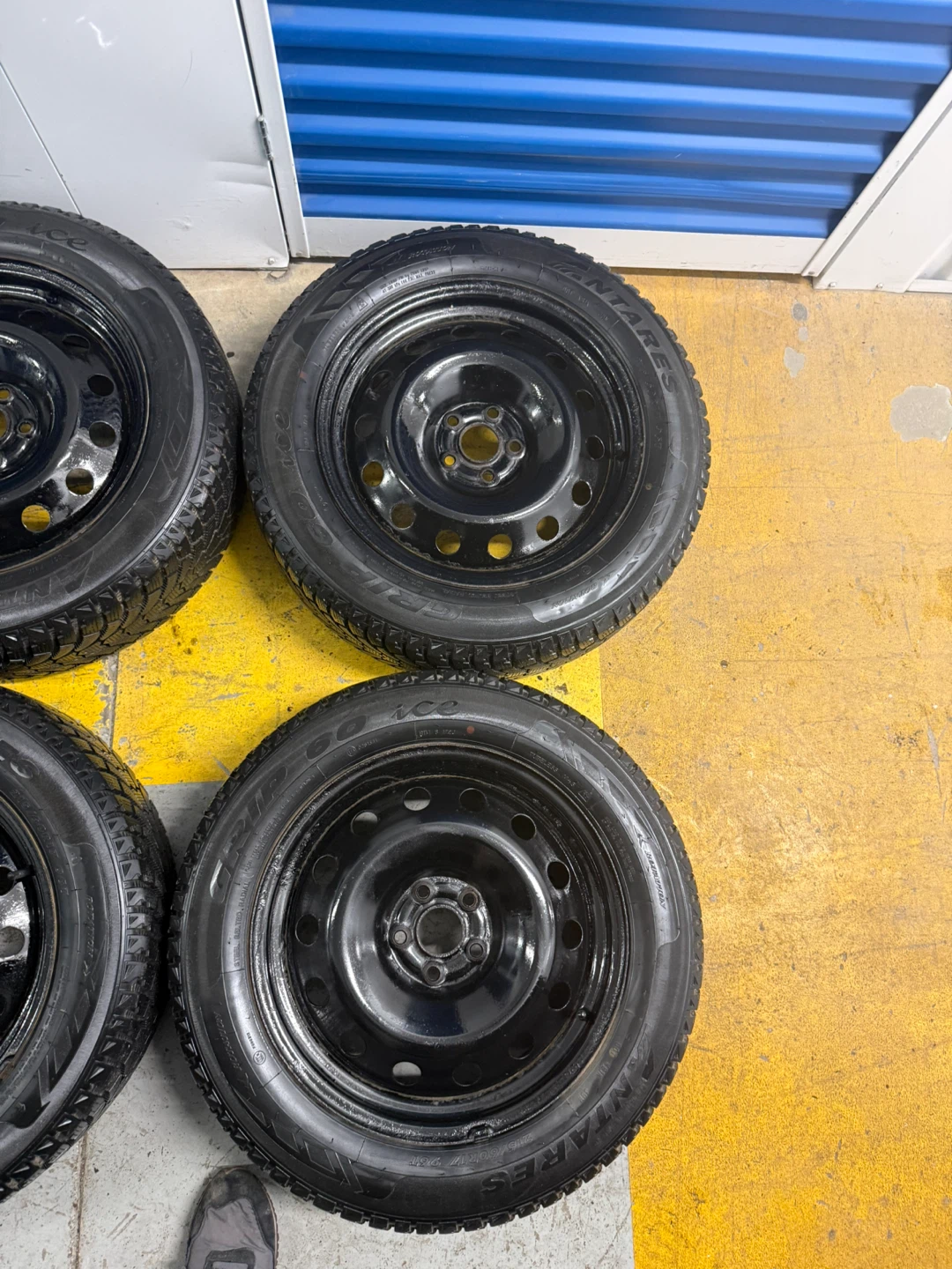 215/60/17 Winter Tires on Rims – 8/32 Tread – 5x105 - photo 3