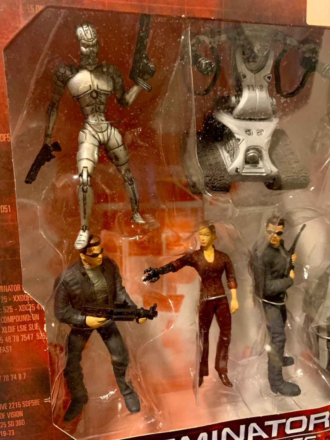 Terminator 3 Rise of the Machines Action Figure Set - photo 4
