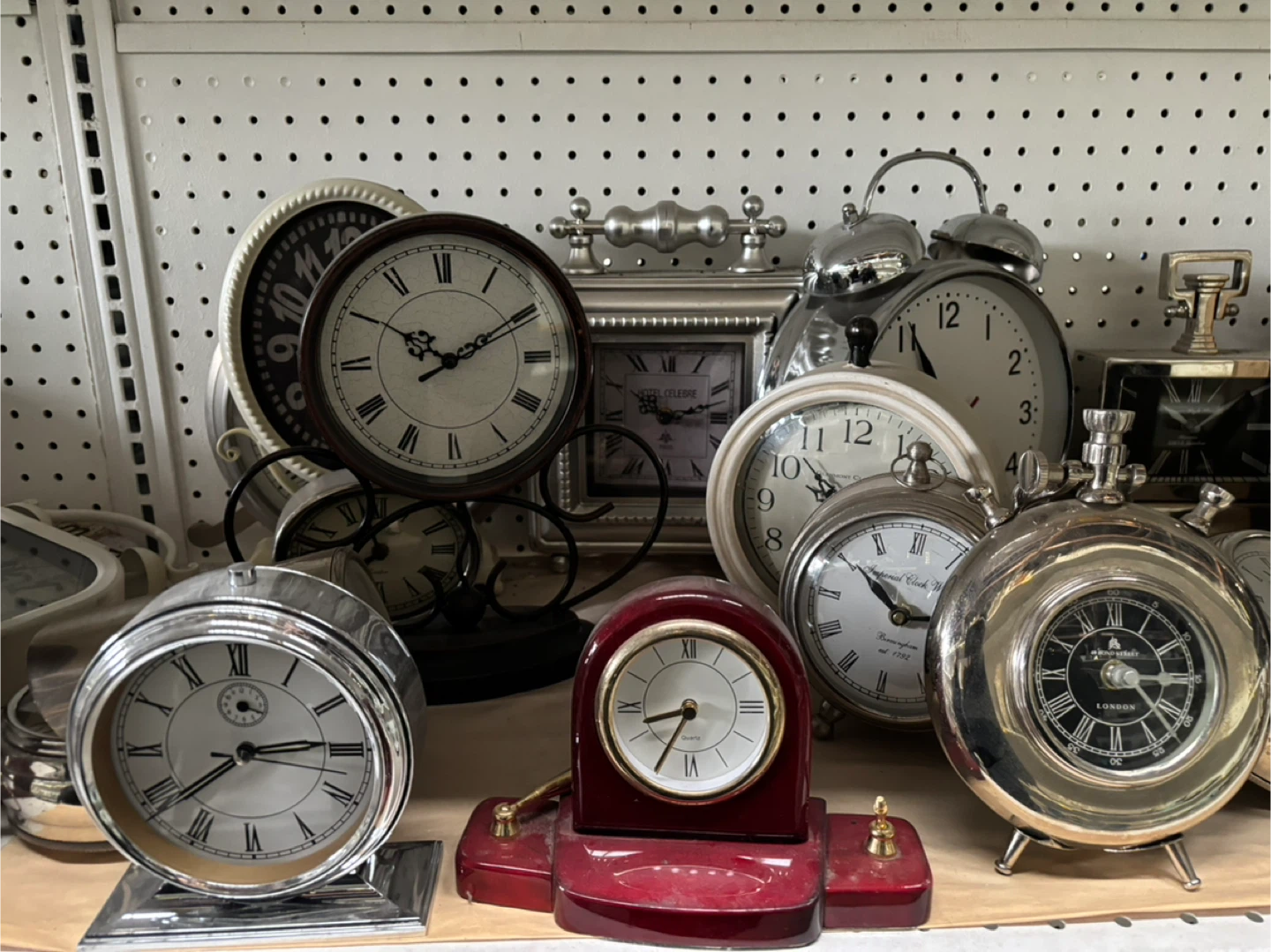 Assorted Decorative Clocks