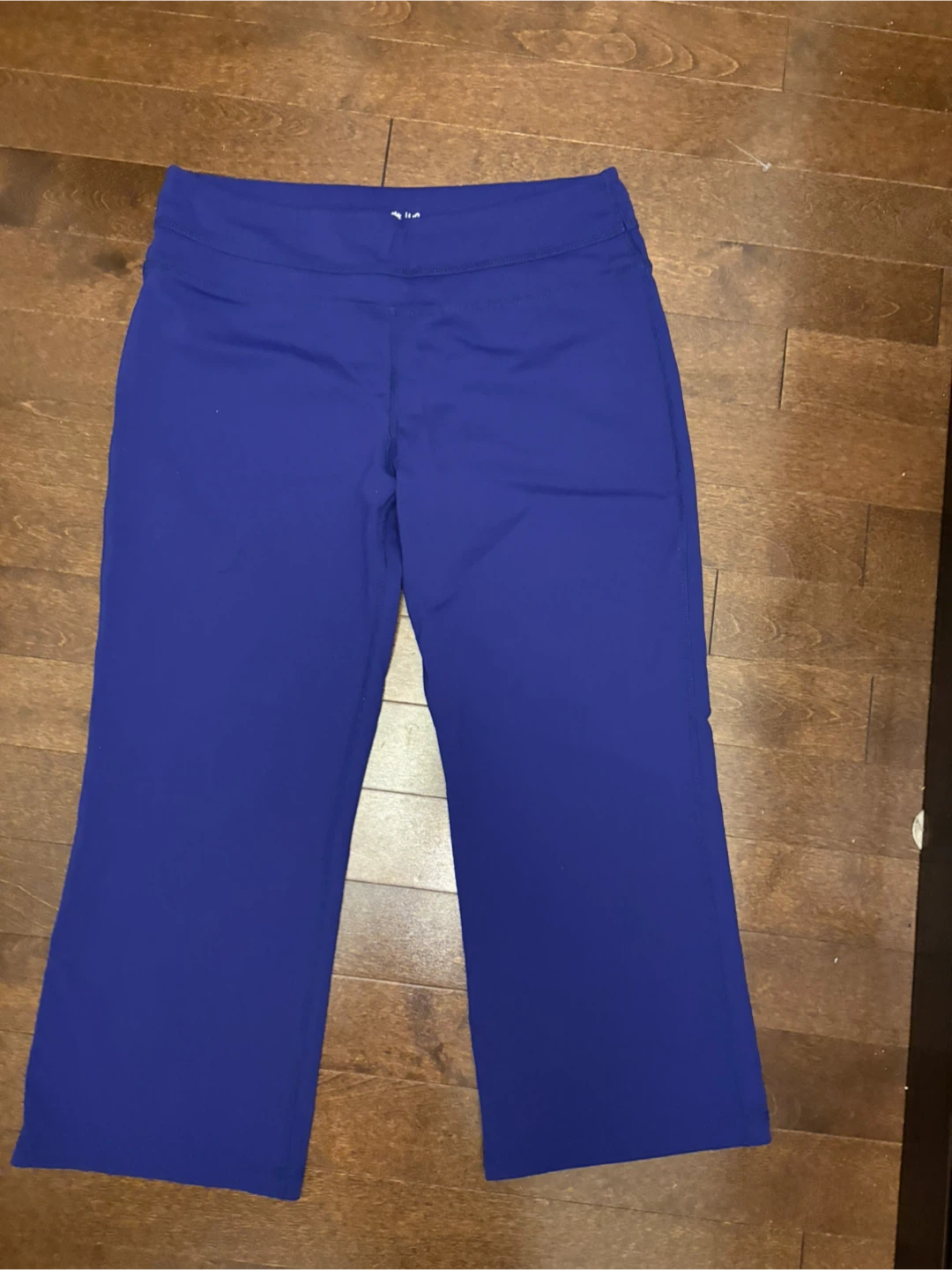 Roots Blue Capris Size L