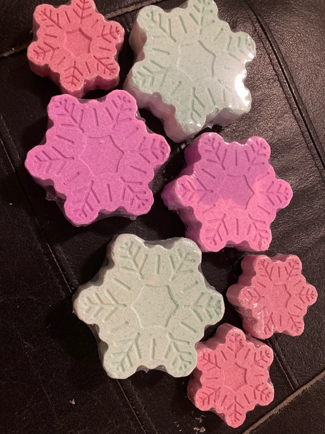 Snowflake Bath Bombs - Set of 6 - photo 2