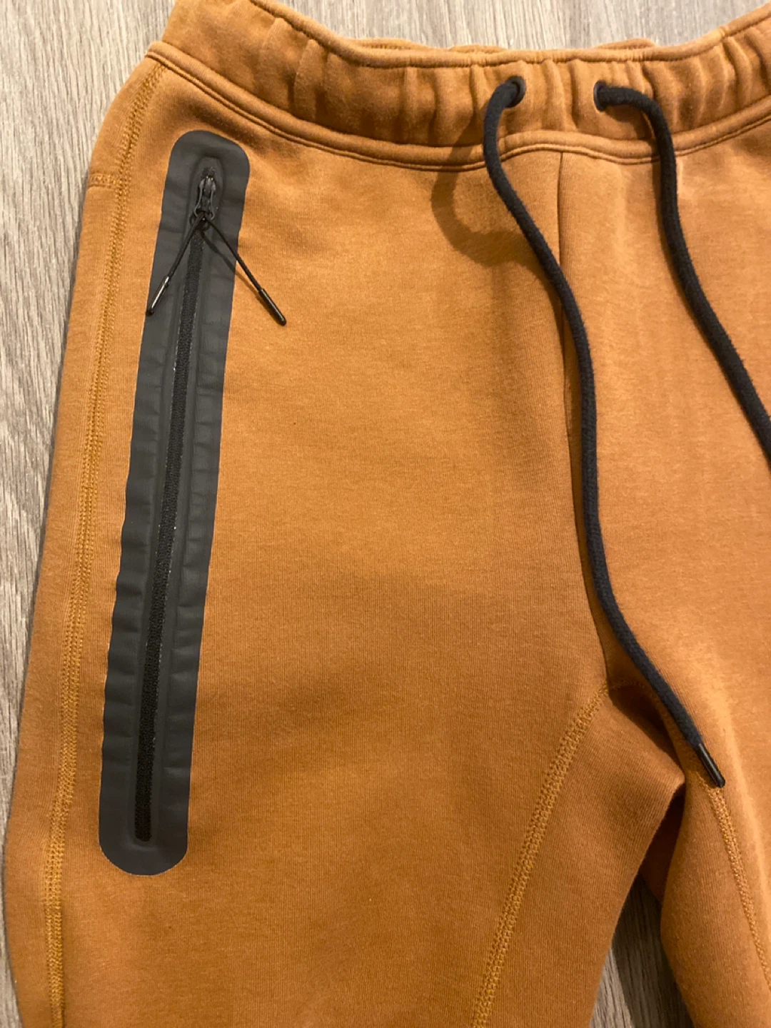 Nike Tech Fleece Joggers - Size XS - photo 4