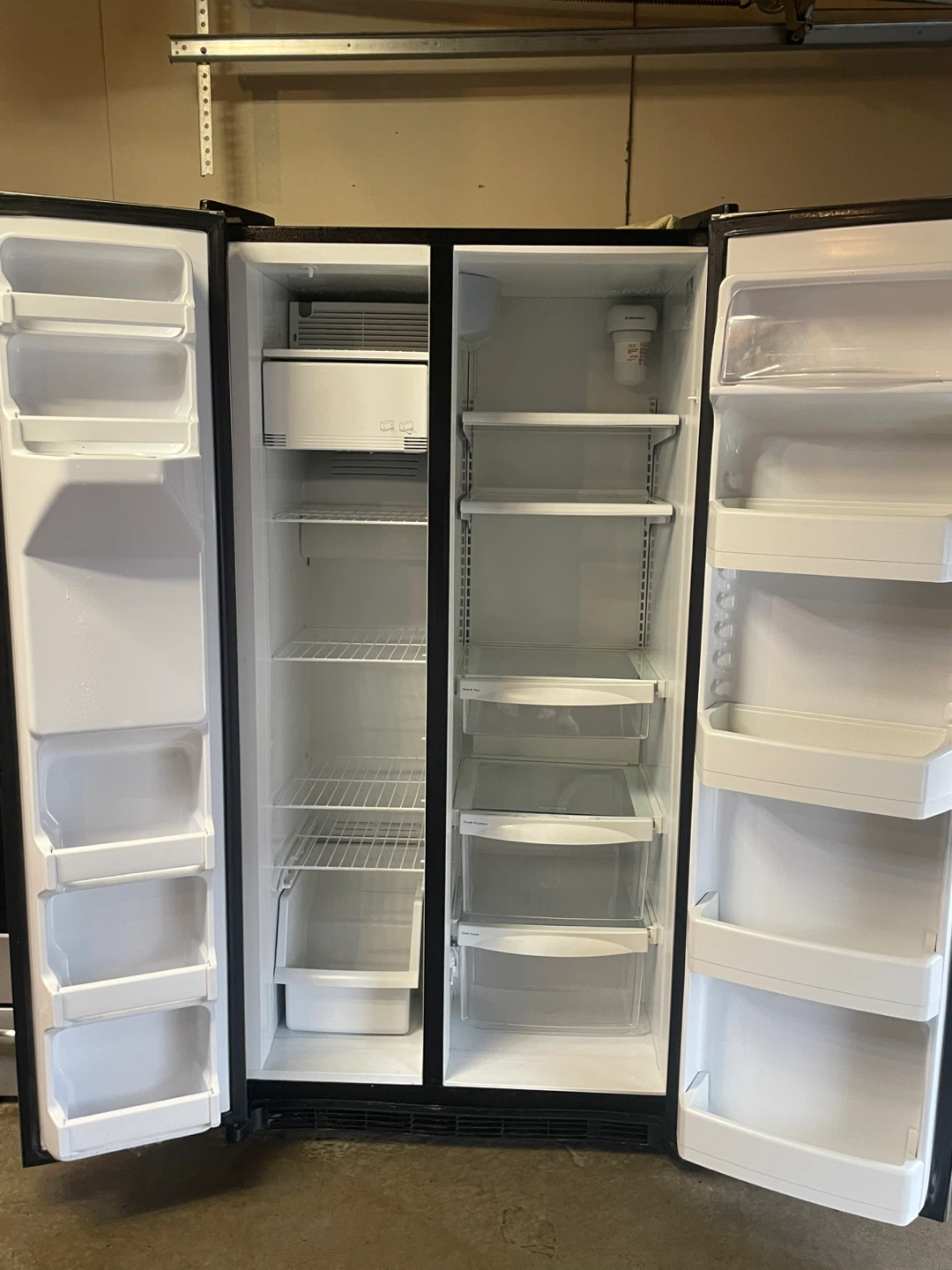 Frigidaire Stainless Steel Gas Range and Refrigerator Set - photo 2