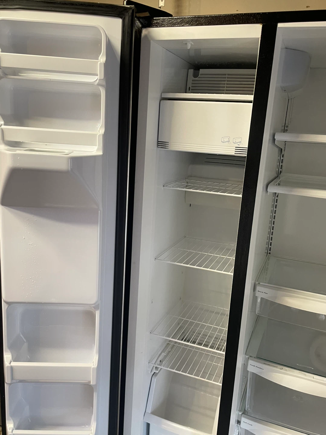 Frigidaire Stainless Steel Gas Range and Refrigerator Set - photo 4