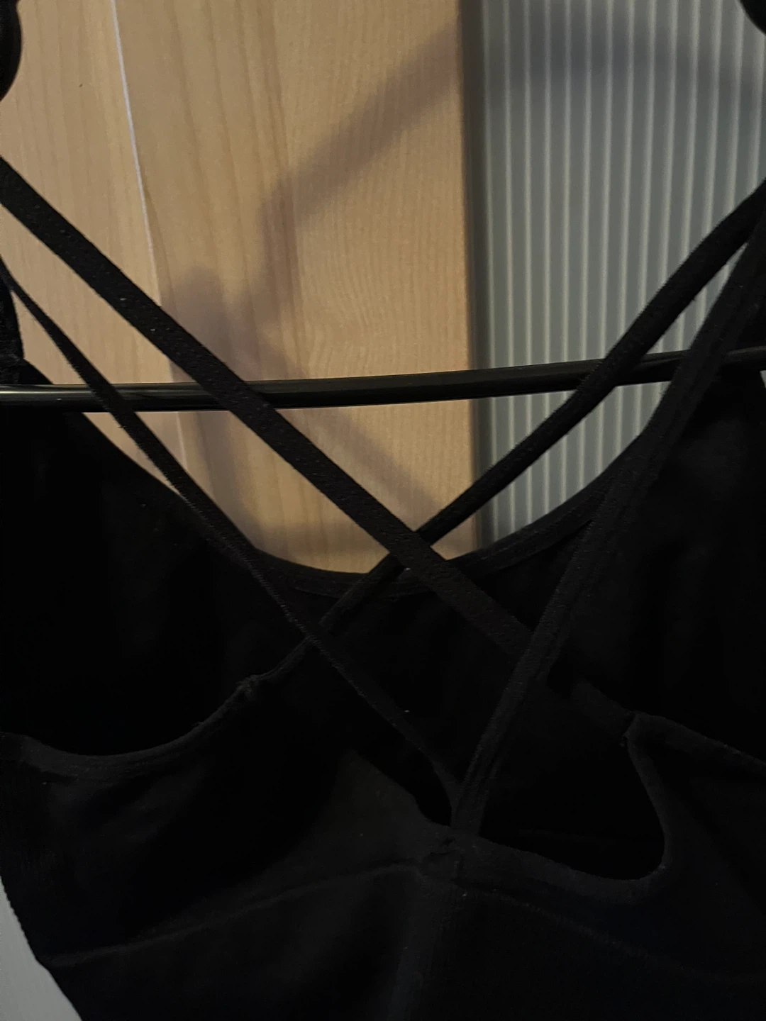 Black Criss-Cross Strap Crop Top - photo 3