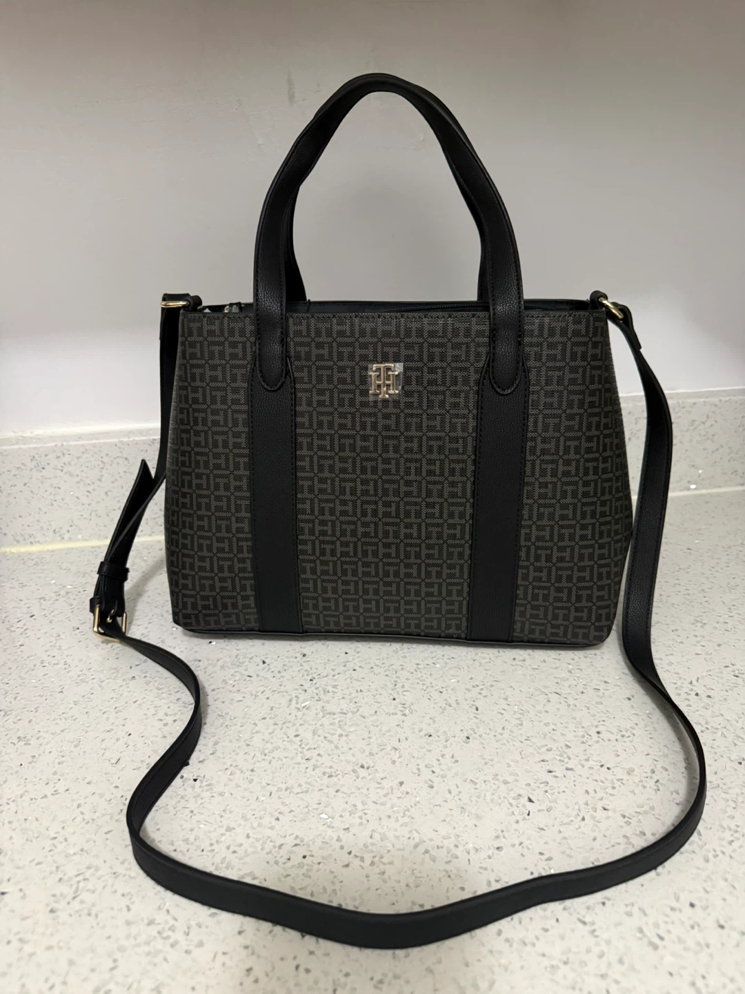 Tommy Hilfiger Tote Bag