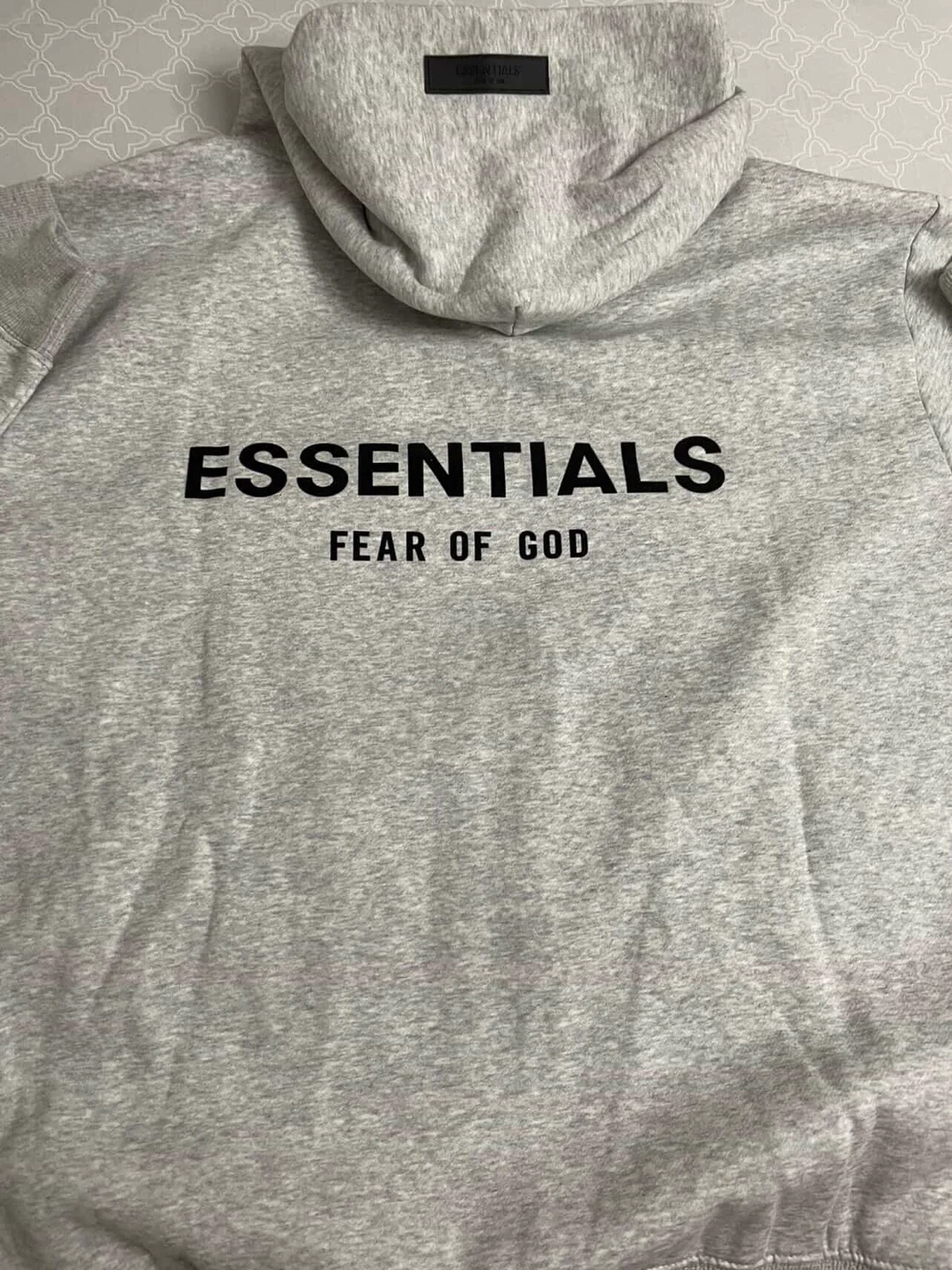Essential hoodie - photo 2