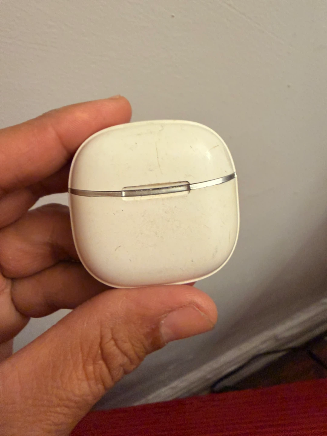 Used White Wireless Earbuds Charging Case - photo 5