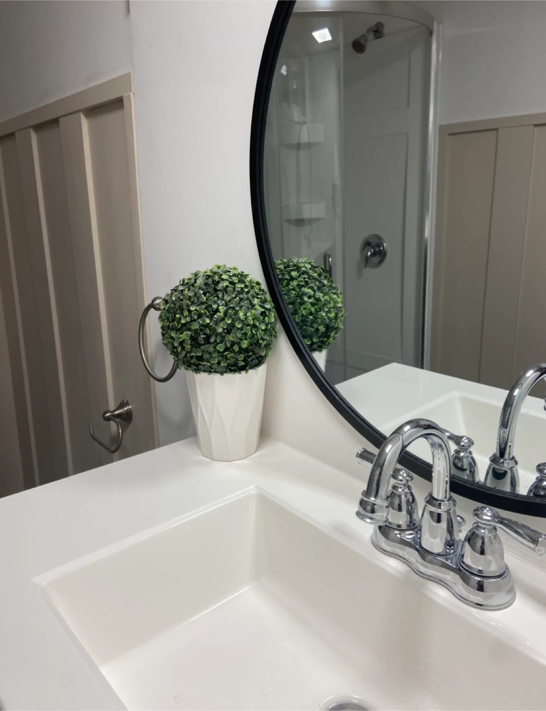 Bachelor unit for rent - photo 2