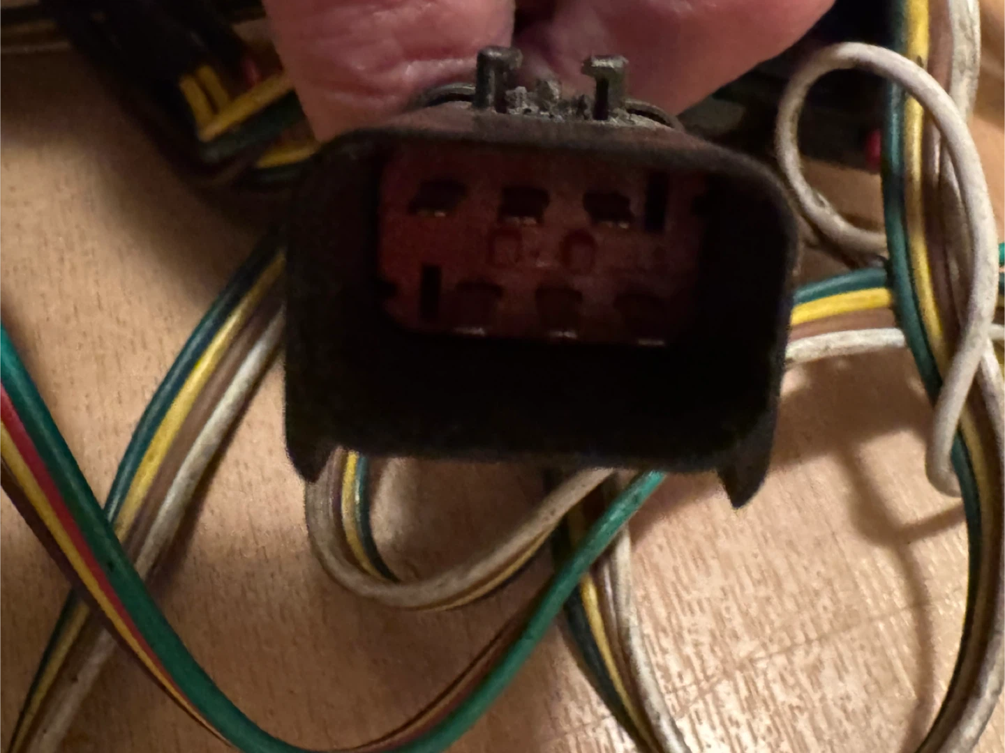 CURT Standard Duty Circuit Protected Trailer Wiring Converter - photo 3