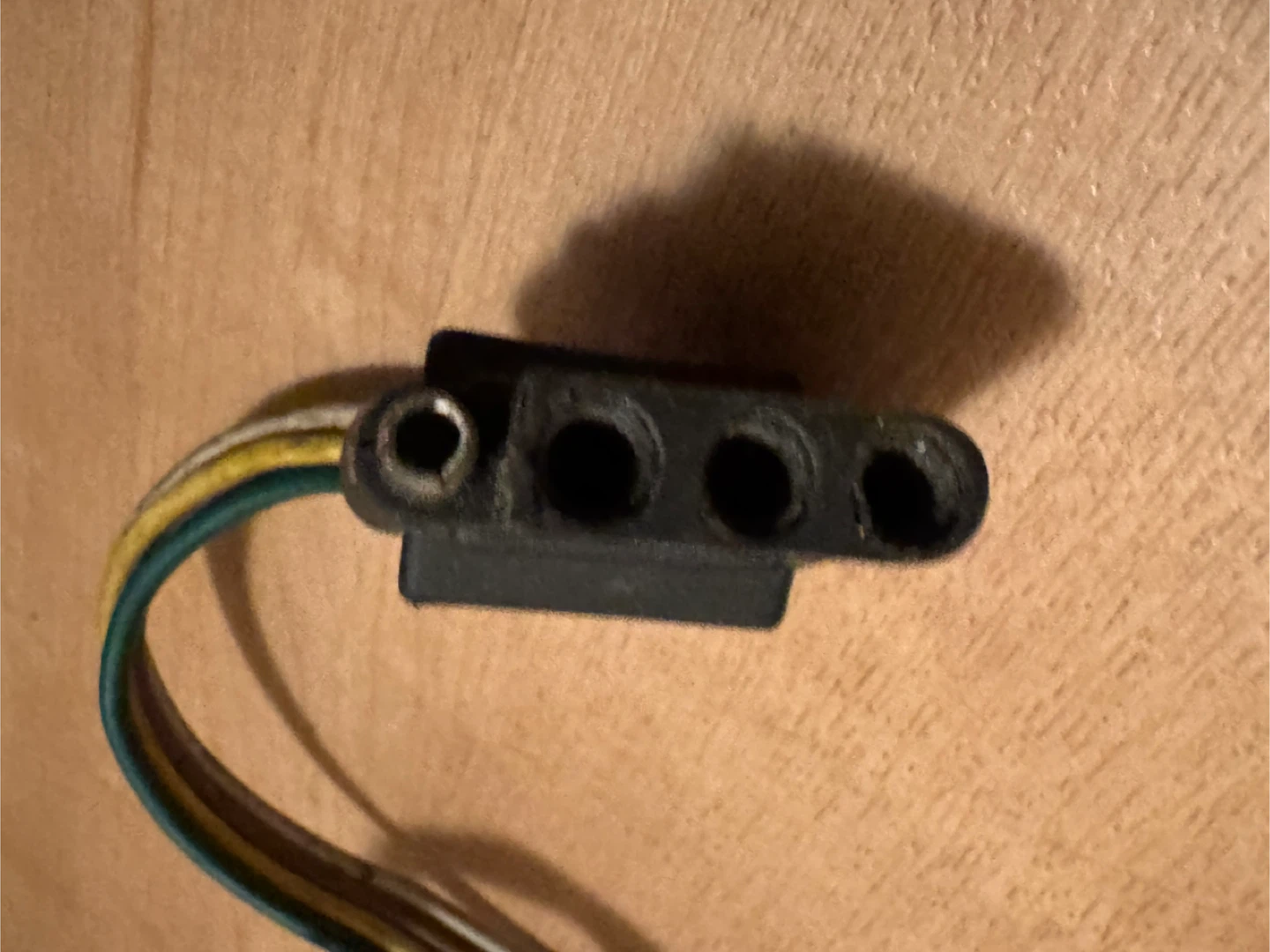 CURT Standard Duty Circuit Protected Trailer Wiring Converter - photo 4