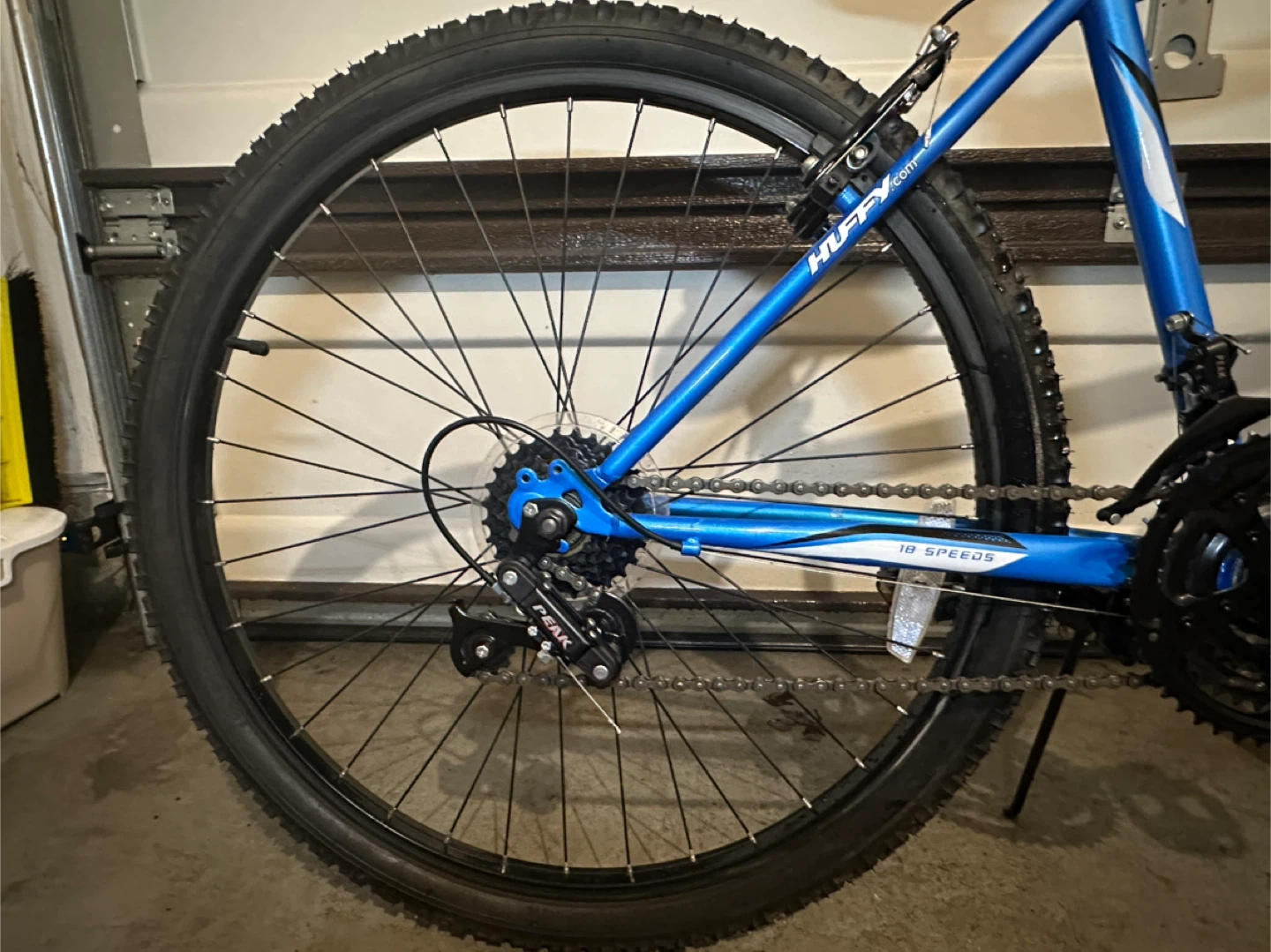 26” Huffy Granite 18-Speed Mountain Bike - photo 2