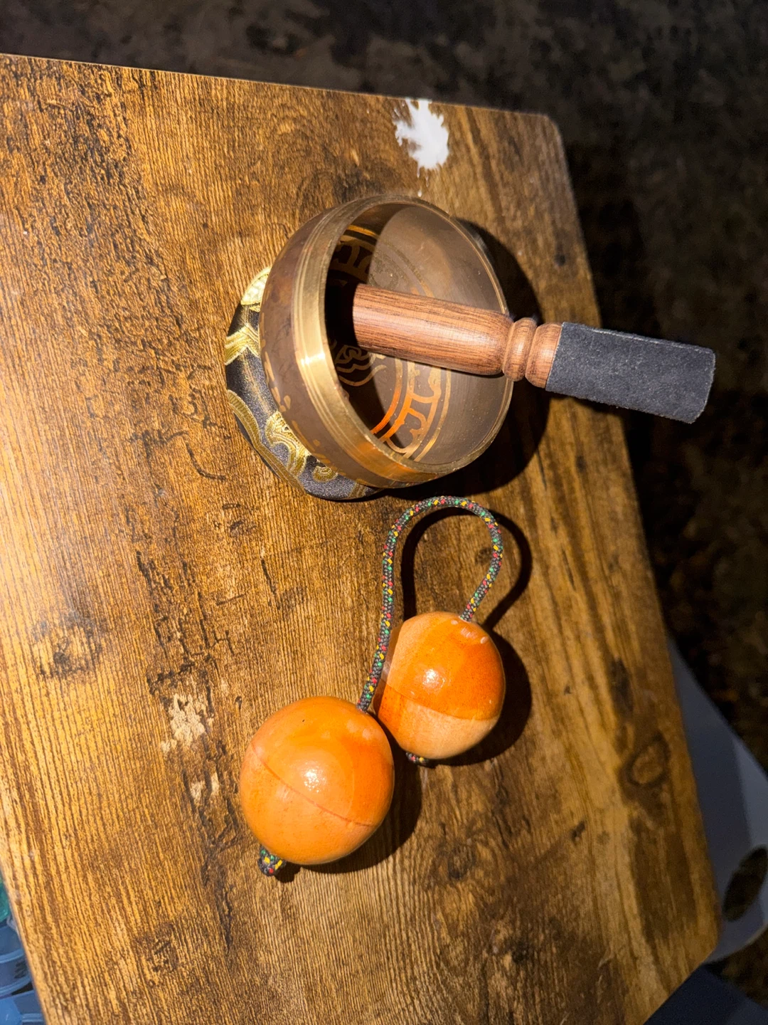 Tibetan Singing Bowl Set with Striker and Juggling Balls