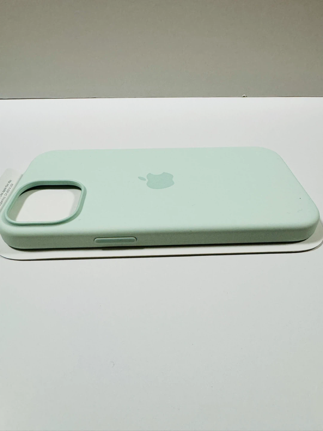 Apple iPhone 15 Silicone Case MagSafe - Soft Mint - photo 4