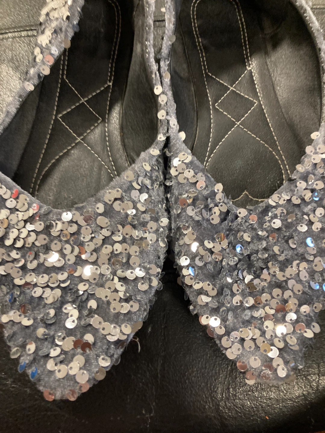 Sparkly Grey Ballet Flats - photo 3