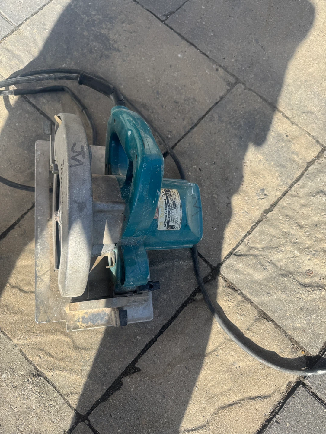 Makita 185mm Circular Saw Model 5007NB
