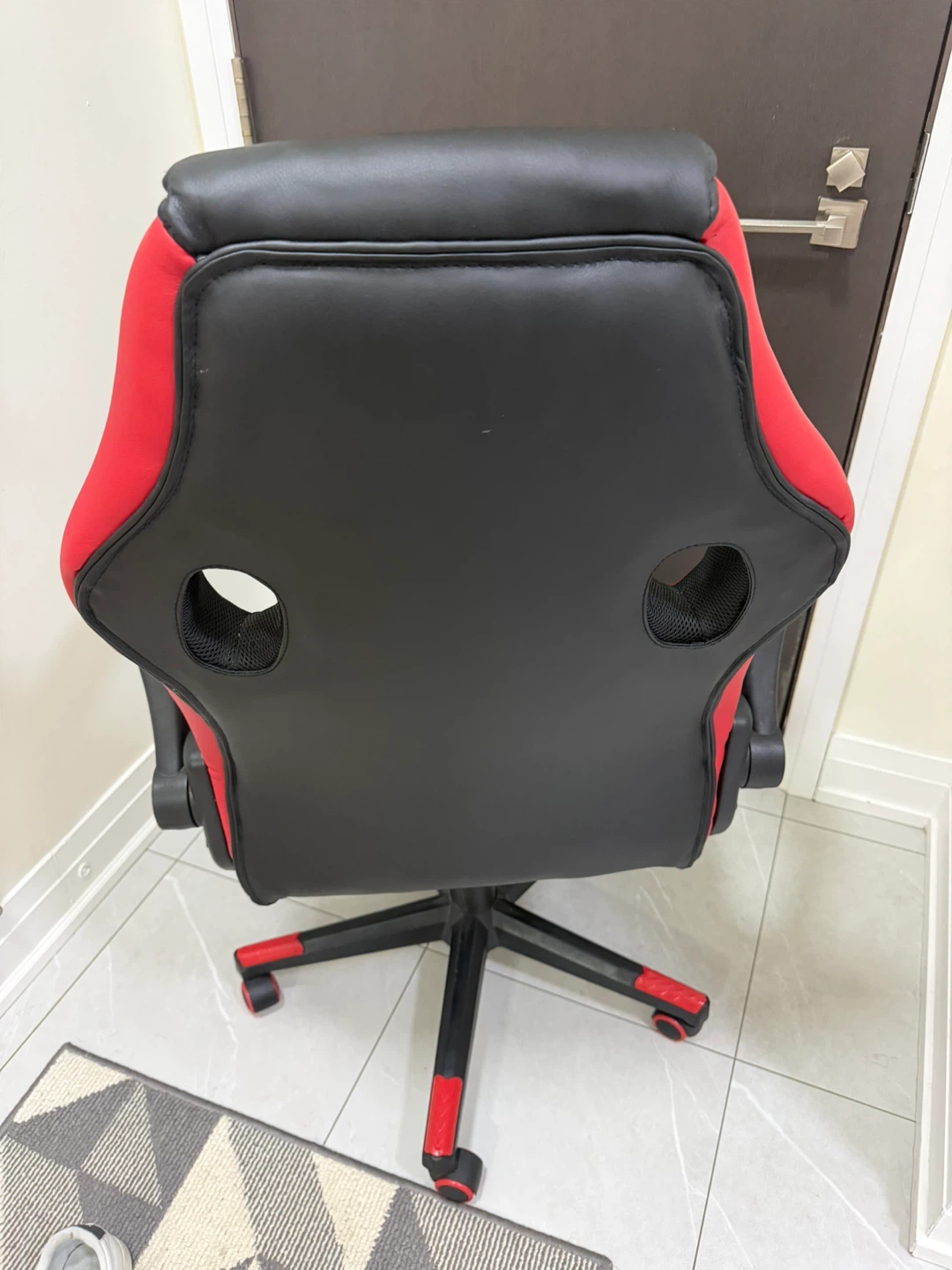 Gaming / Office Chair - mint condition - photo 3