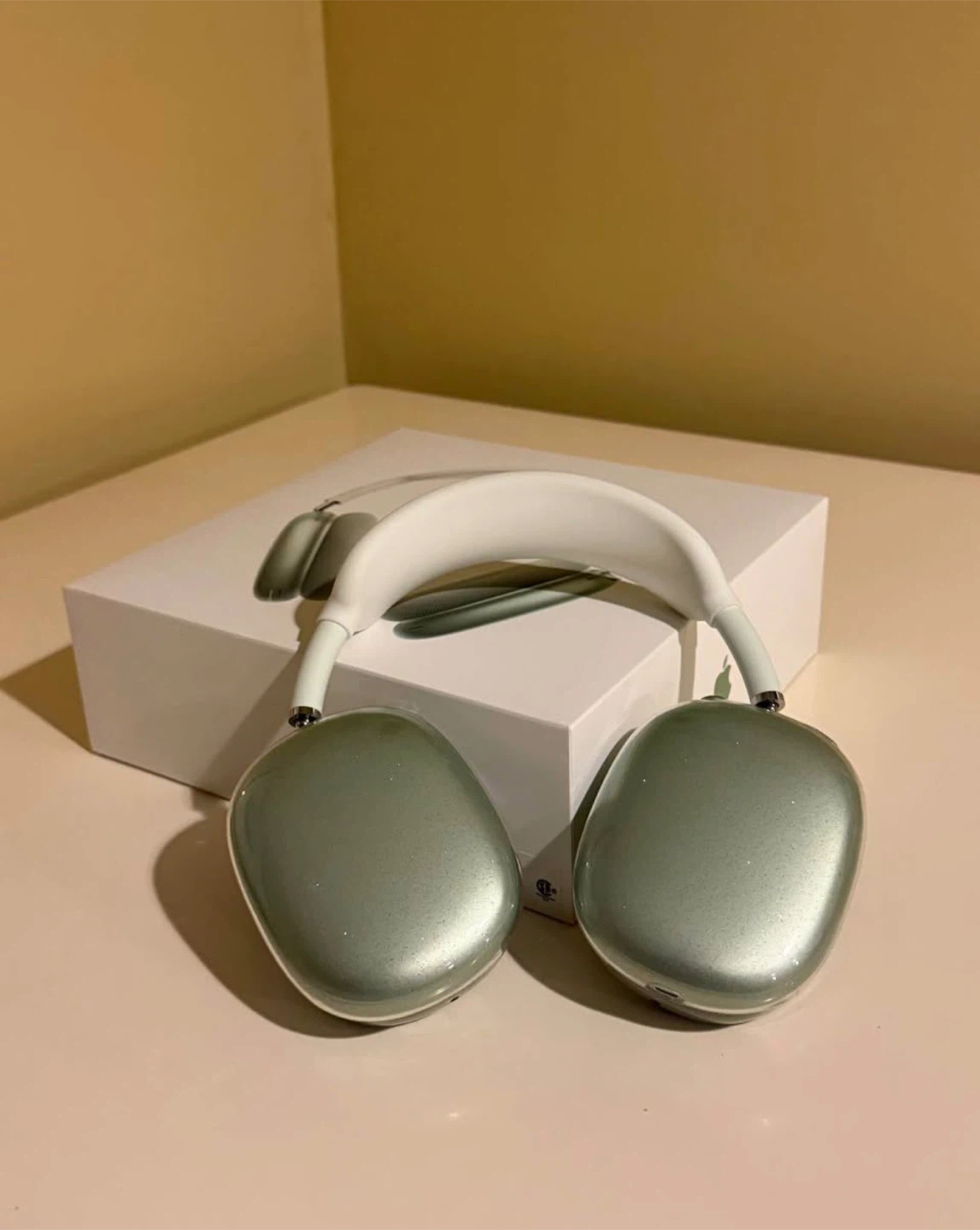 Apple AirPods Max Headphones - Green - photo 2