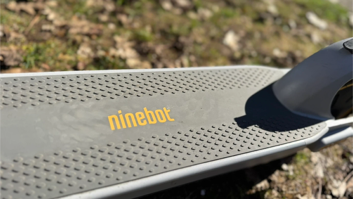 Ninebot Electric Scooter Max g30 lap - photo 2