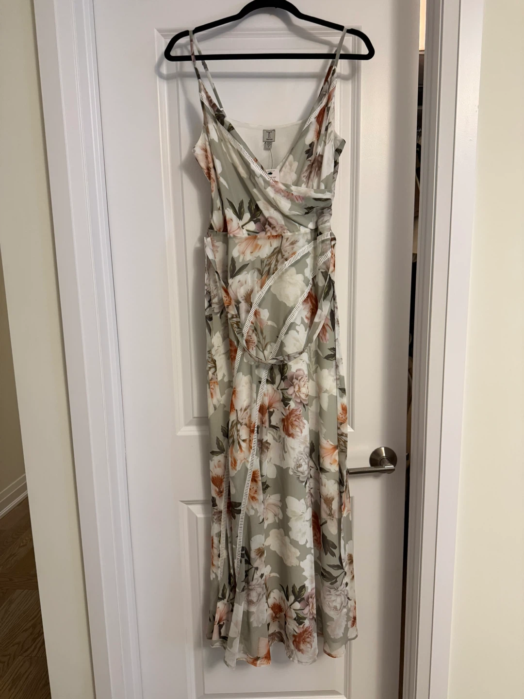 Tristan Floral Maxi Dress - Size 8