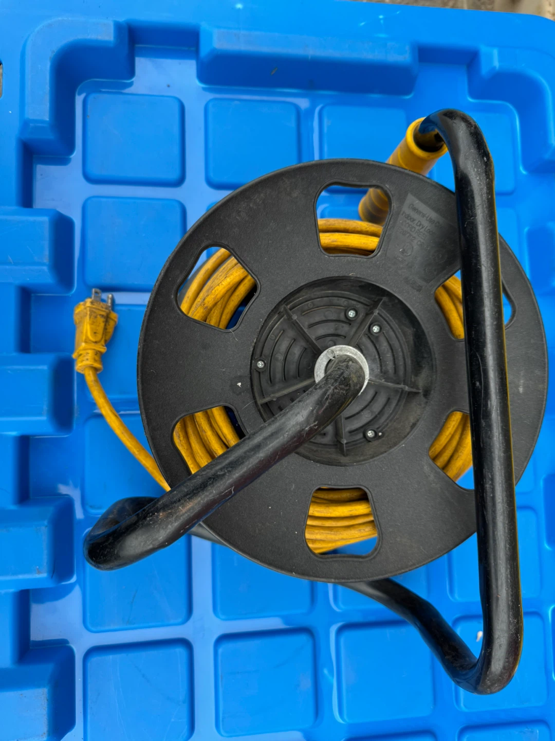 Yellow Extension Cord Reel - photo 3