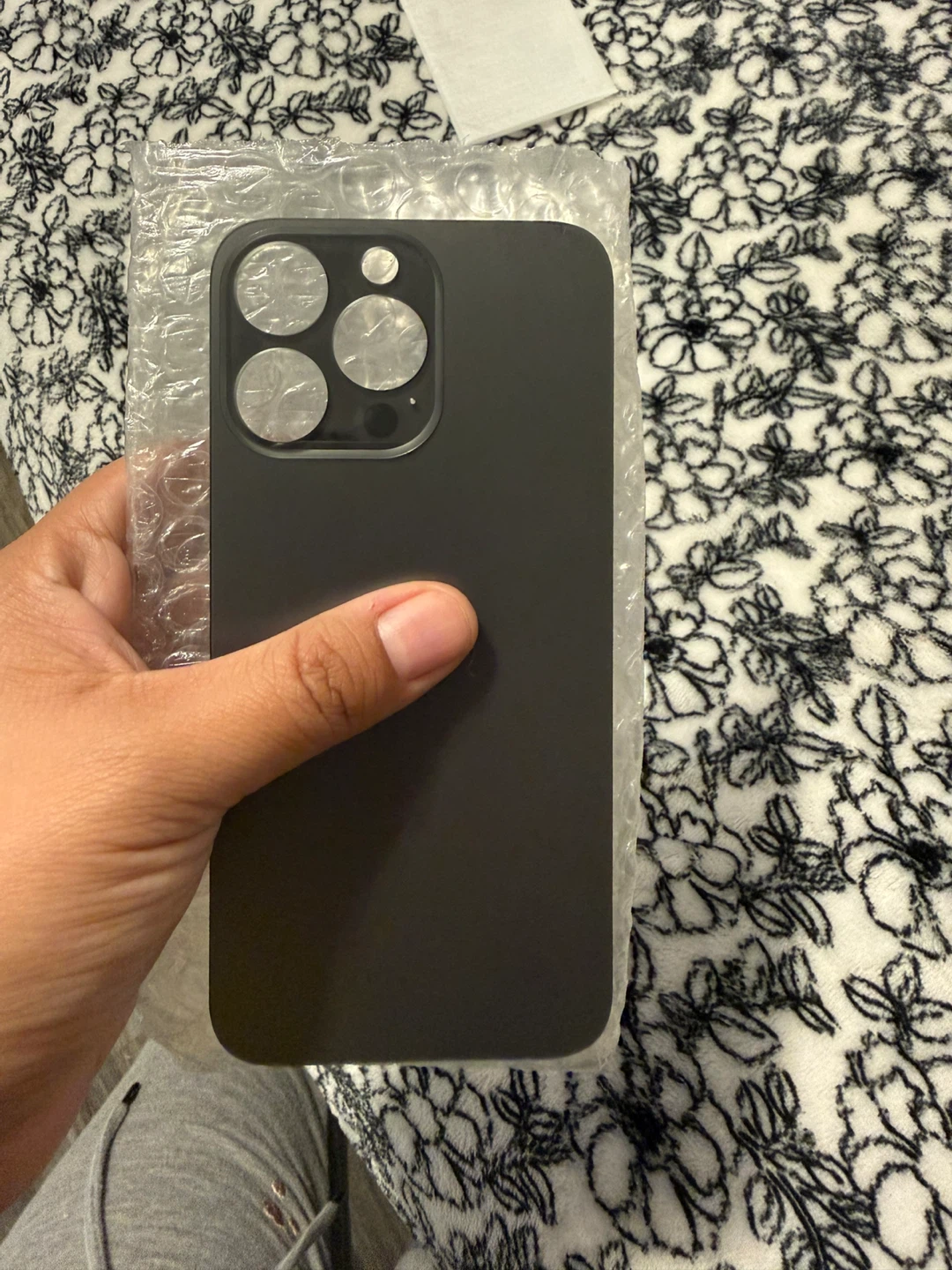 Black Phone Case with MagSafe for iPhone 14 Pro Max