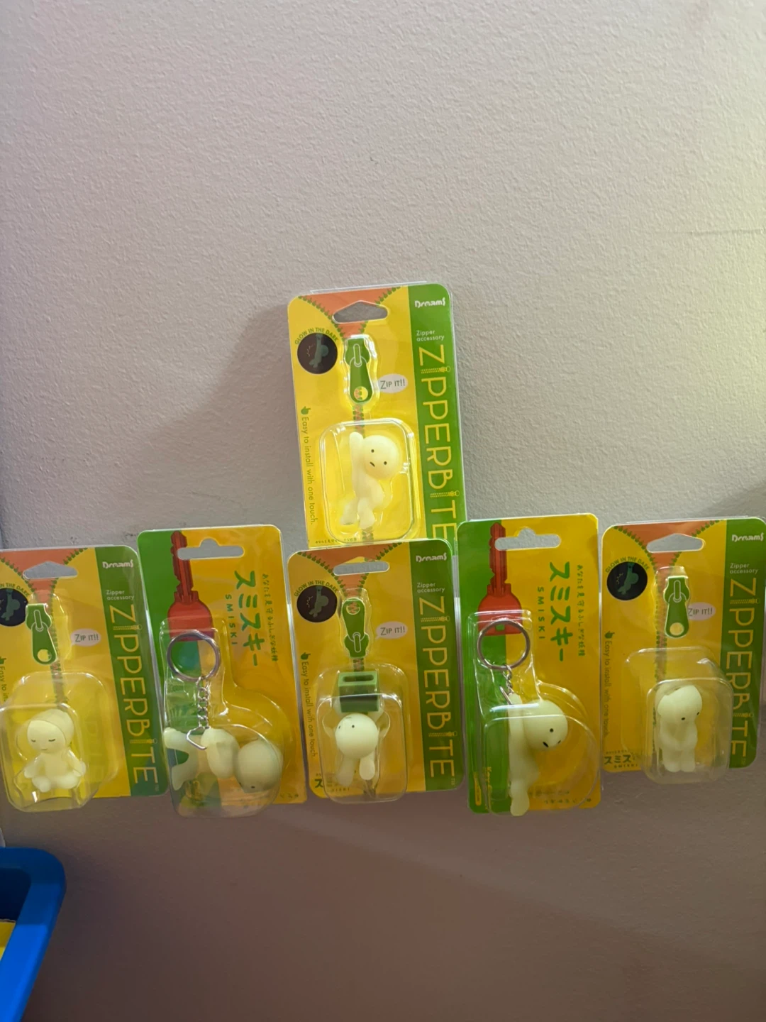 Smiski products