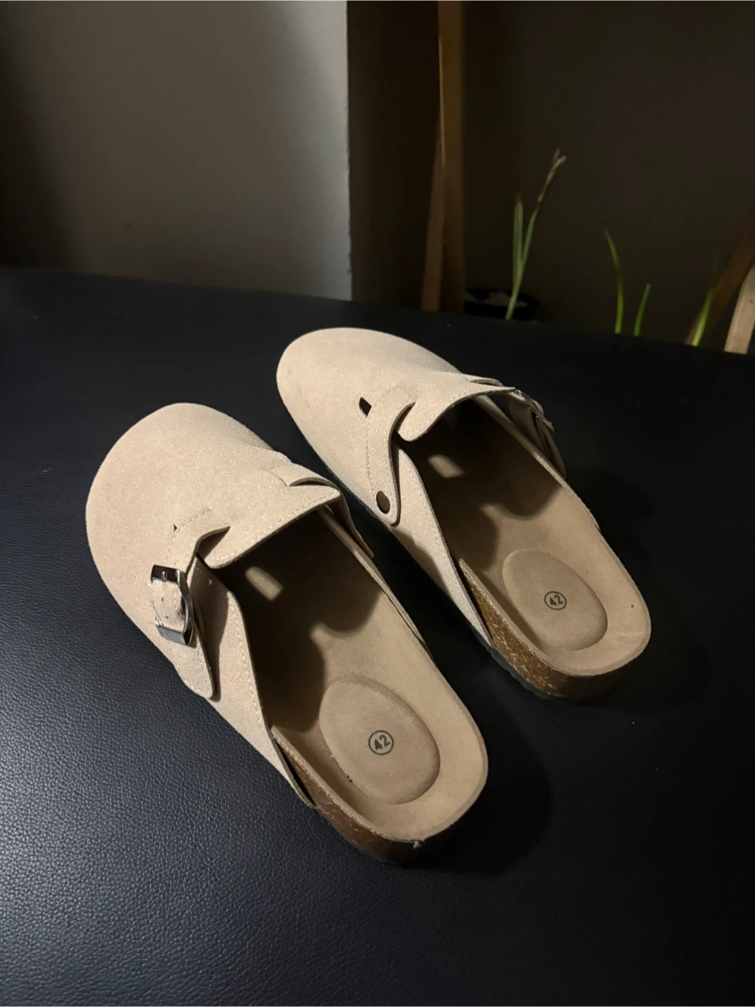 Size: 9 Mens “Clogs Shoe” - photo 2