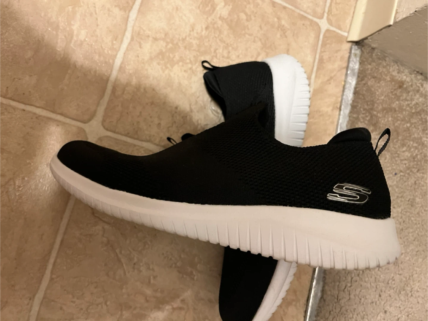 EUC - Skechers Air-Cooled Memory Foam Black Slip-On Sneakers - photo 3