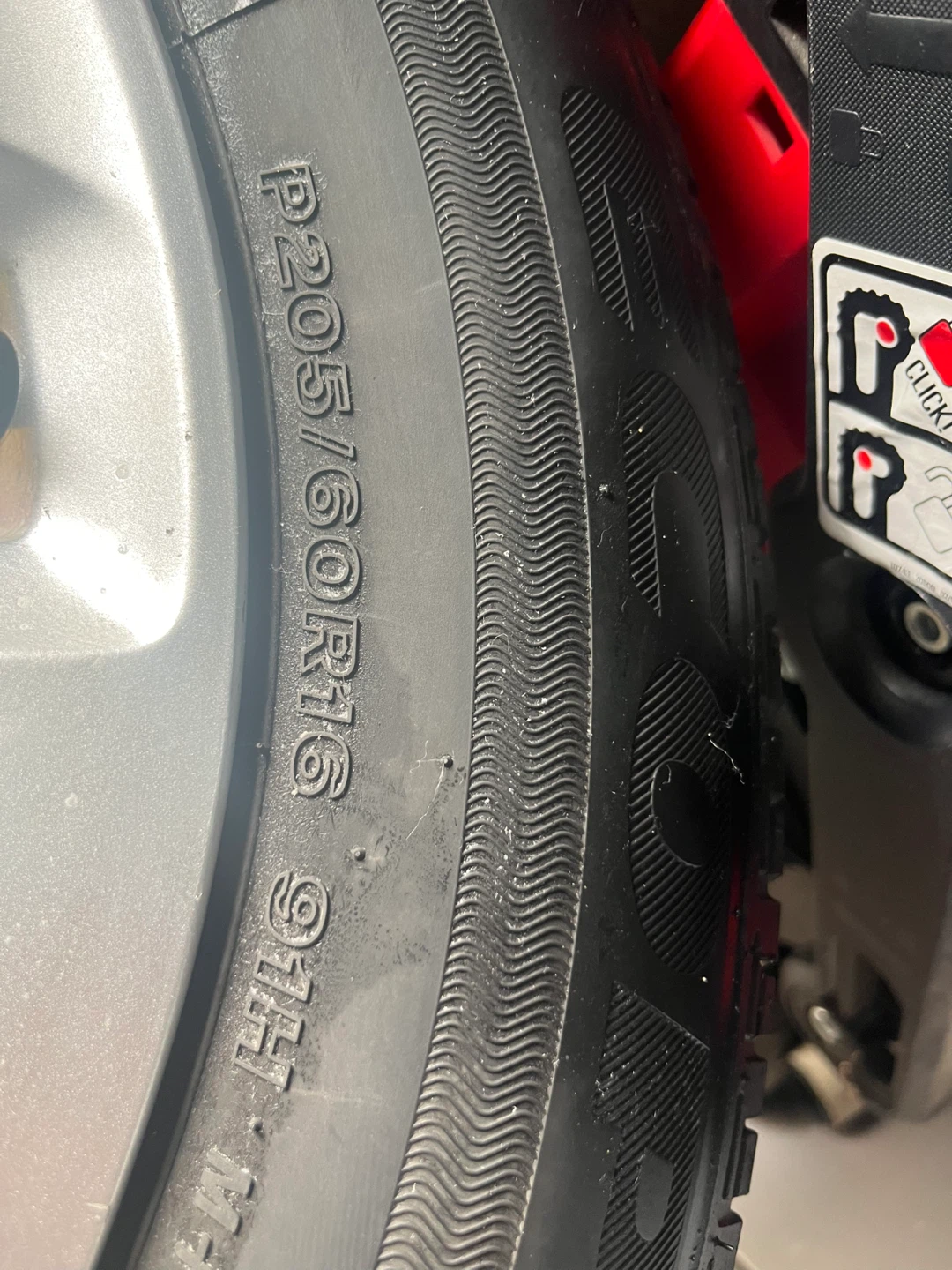 OEM Hyundai Rims w BridgeStone Tires 5x114.3 FullSet - photo 4