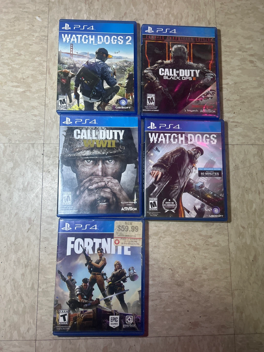 PlayStation 4 Console with 5 Games - photo 2