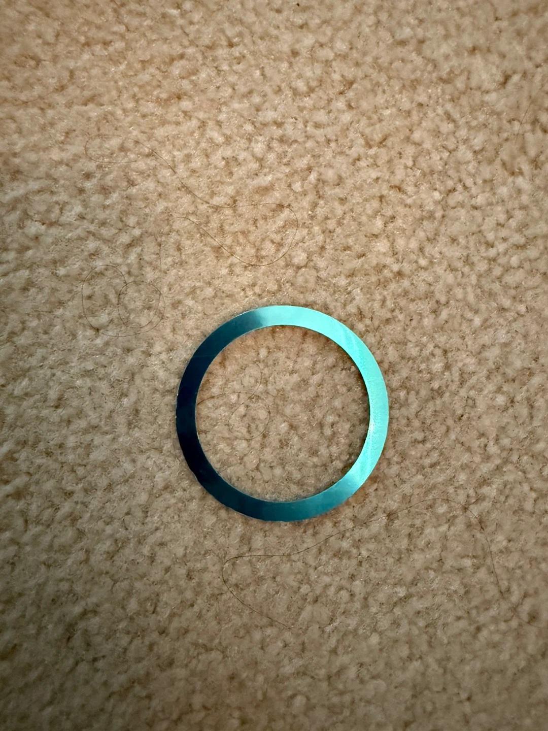 MagSafe ring turn anything into MagSafe. - photo 2