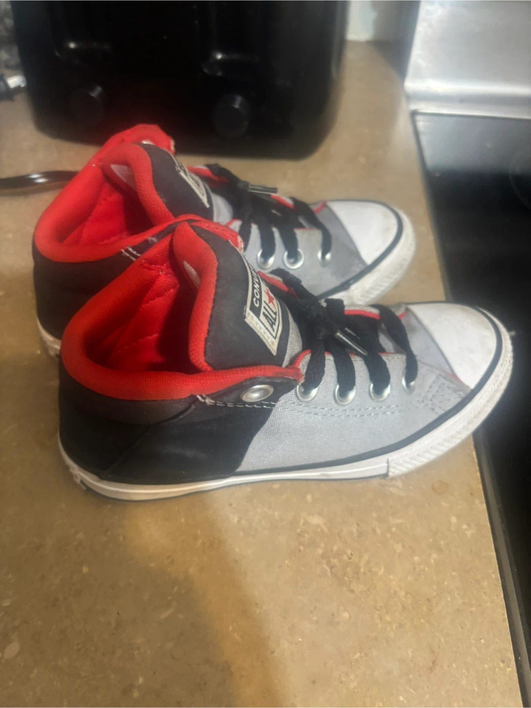 Kids Shoes - Nike and Converse - photo 5