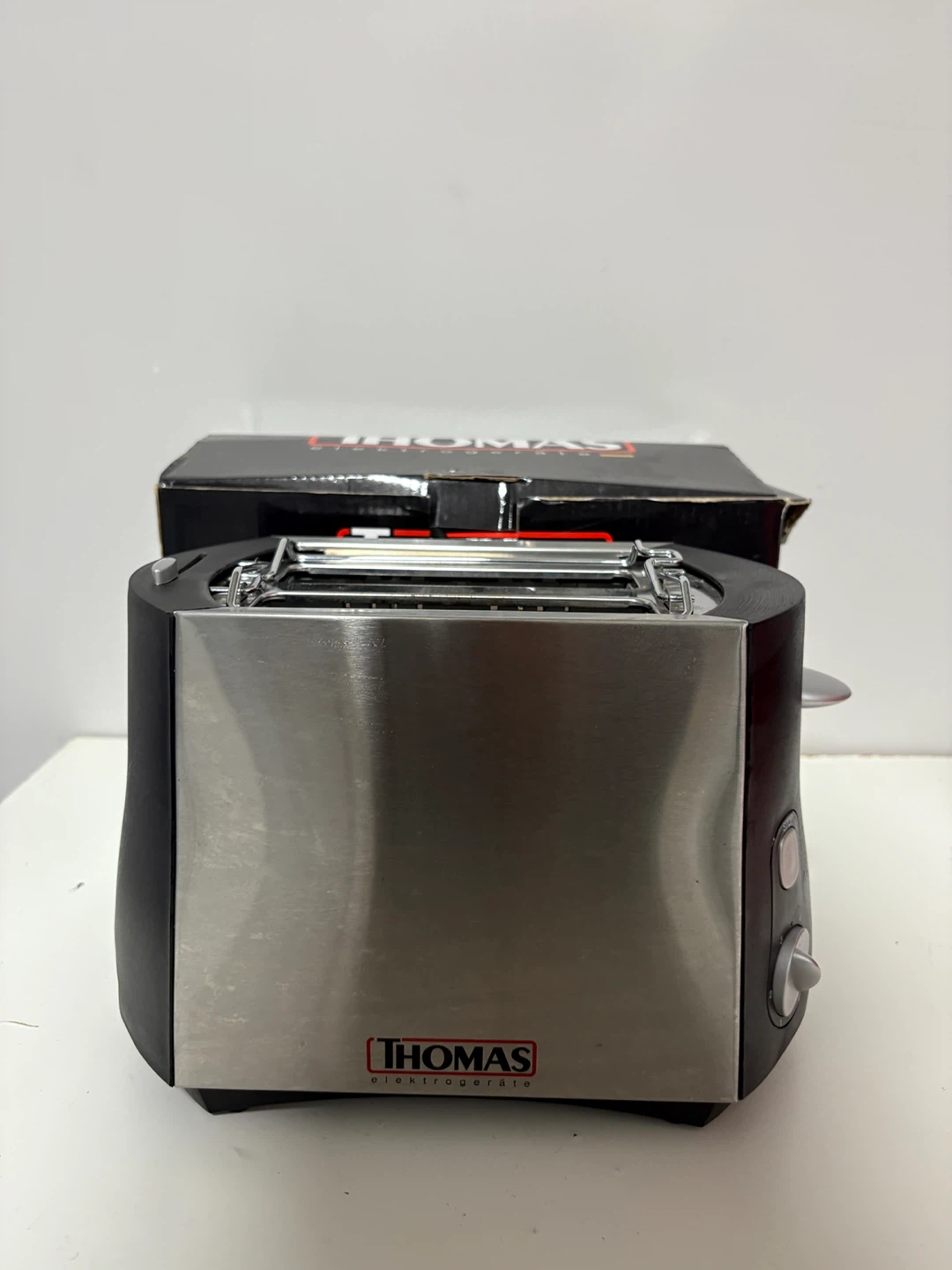 Thomas Stainless Steel 2-Slice Toaster - photo 3