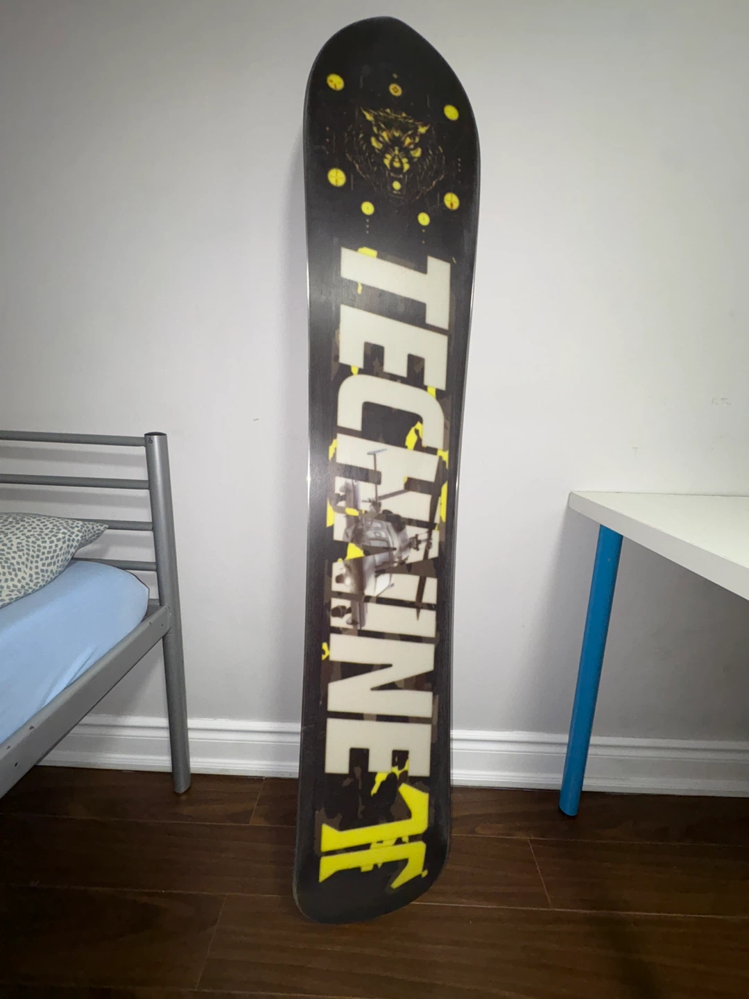 Technine Snowboard with Bindings - photo 3