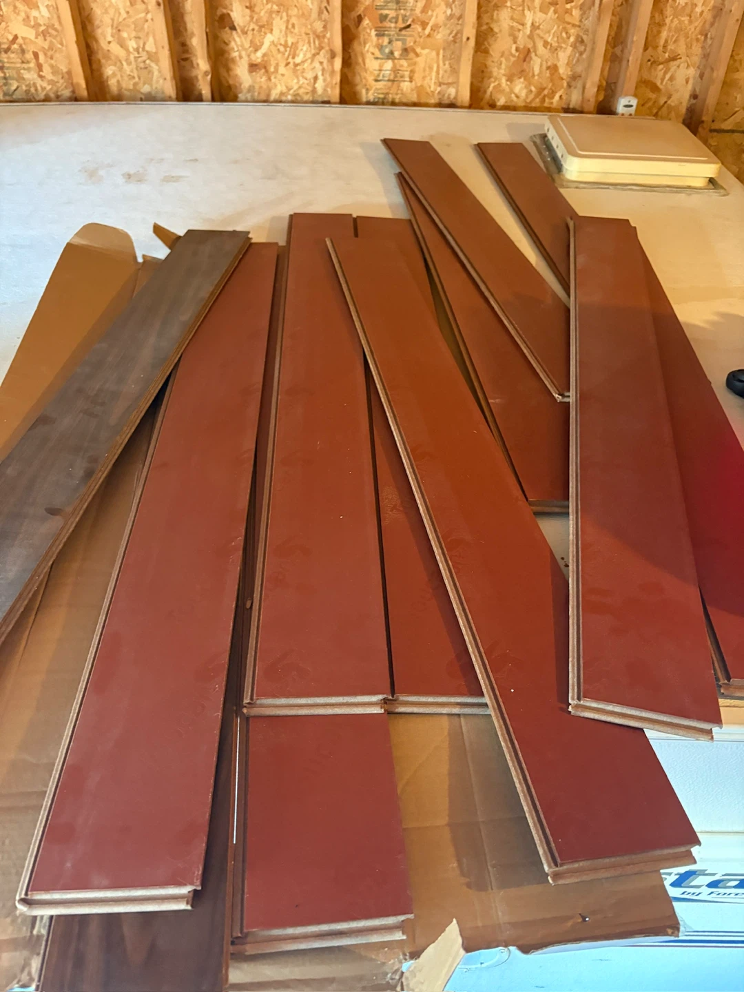 Red Solid Hardwood Flooring Planks - photo 2