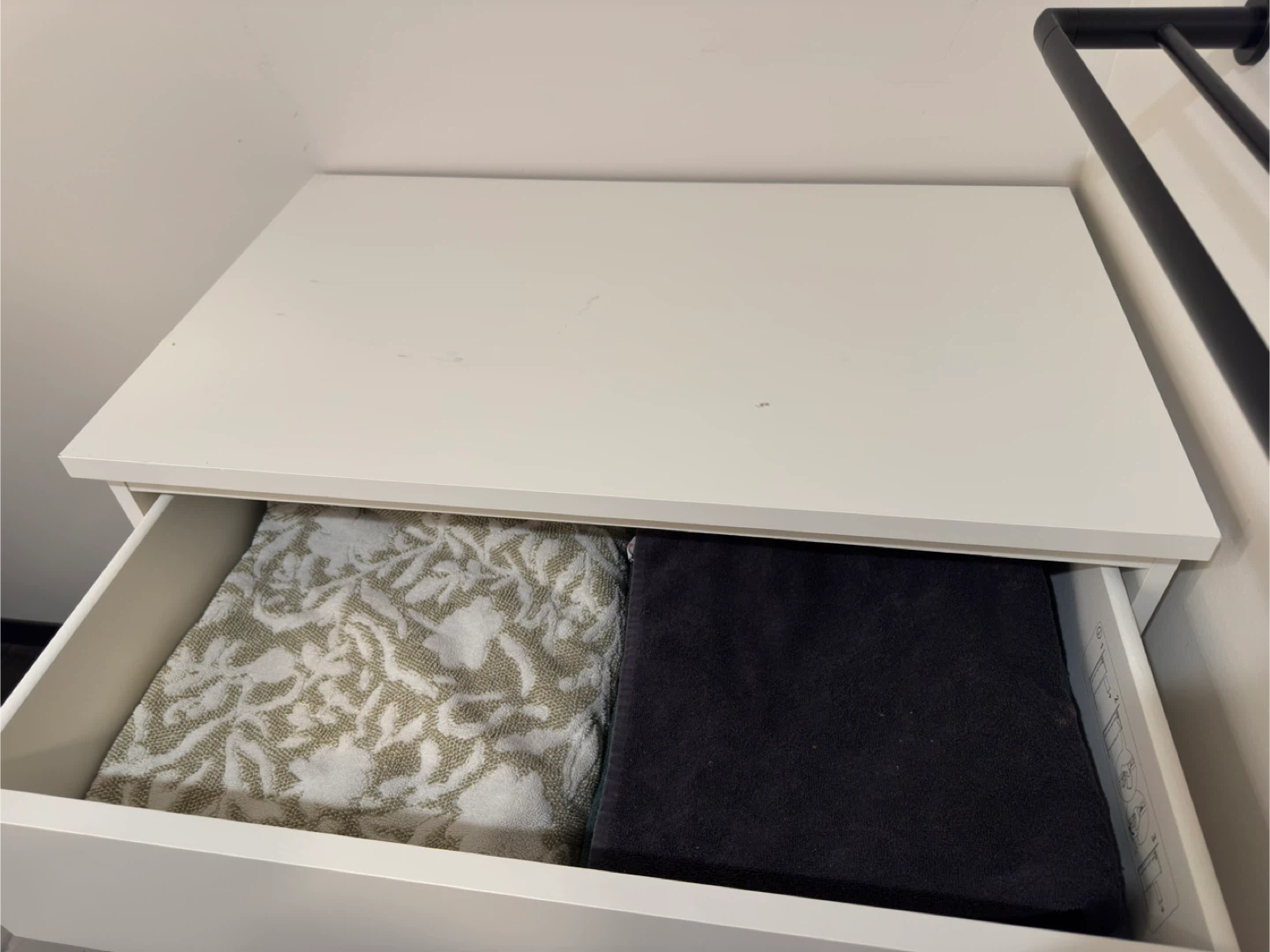 IKEA White 4-Drawer Dresser Chest - photo 3