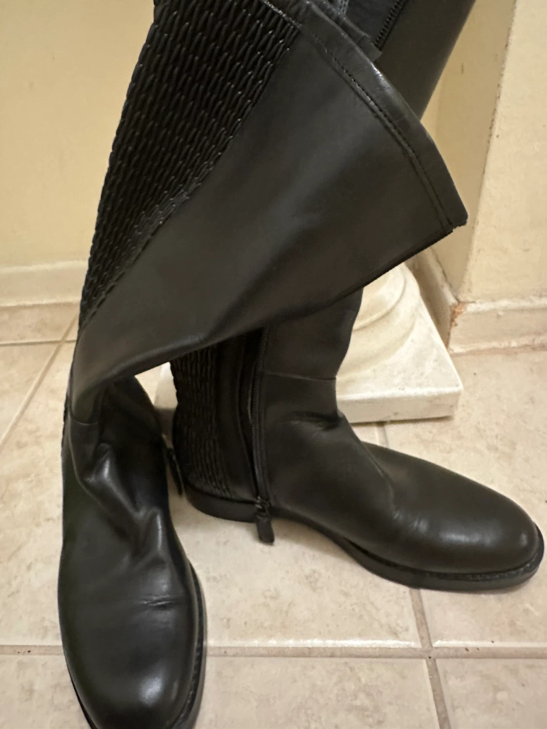 Cole Haan Black Leather Boots with Elasticated Shaft - photo 2