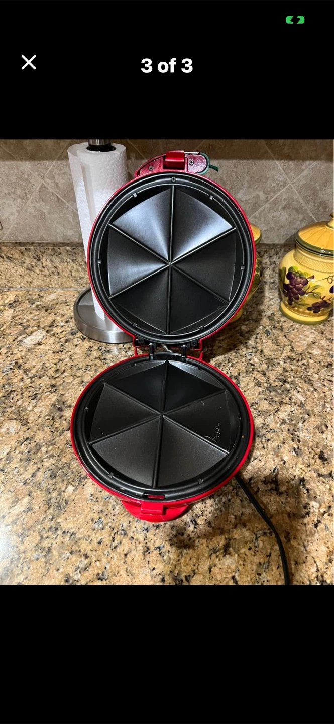 The Chile Company Red Quesadilla Maker - photo 3